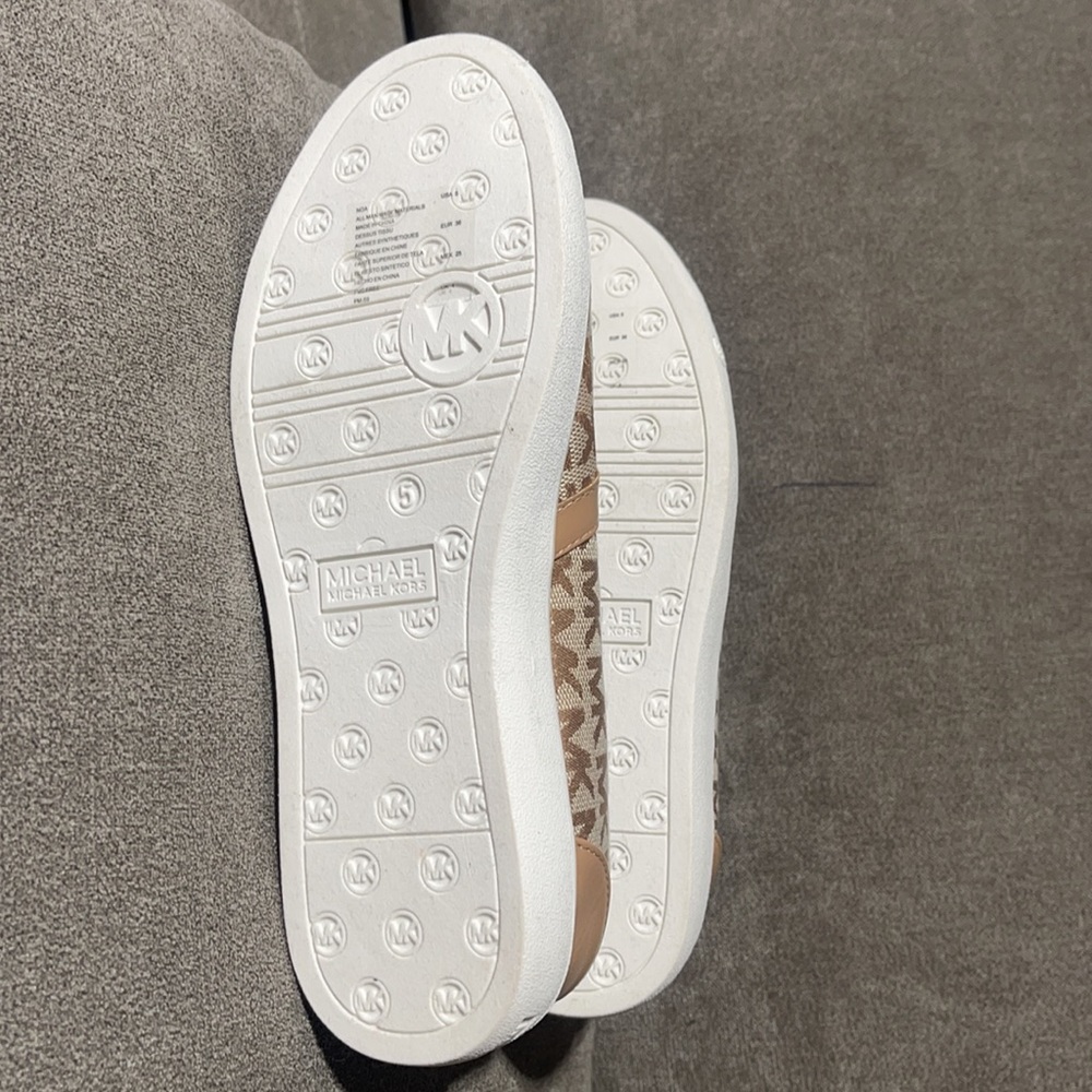Michael Kors Noa Tan Slip On Monogram Shoes - Picture 8 of 9